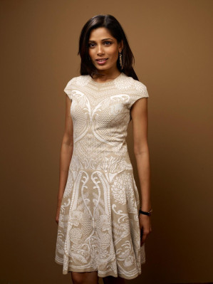 photo 22 in Freida Pinto gallery [id288170] 2010-09-17 00:00:00