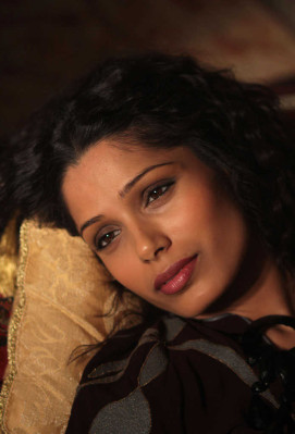 photo 9 in Freida Pinto gallery [id592607] 2013-04-08 00:00:00