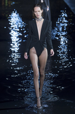photo 23 in Freja Beha gallery [id1204954] 2020-02-29 00:00:00
