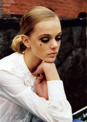 photo 4 in Frida Gustavsson gallery [id207835] 2009-12-01 00:00:00