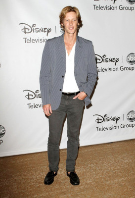 Gabriel Mann pic #787043