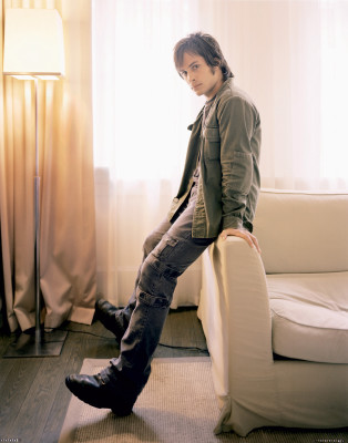 Gael Garcia Bernal pic #114347