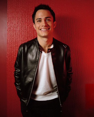 Gael Garcia Bernal pic #66270