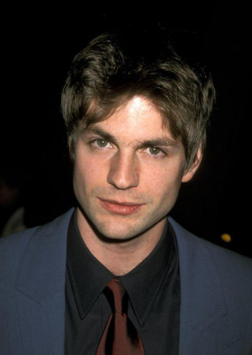 Gale Harold pic #643237
