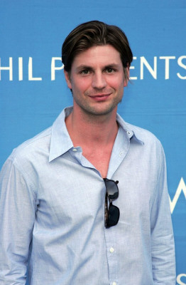 Gale Harold pic #649667