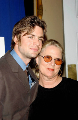 Gale Harold pic #637651
