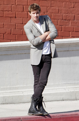 Garrett Hedlund pic #440217