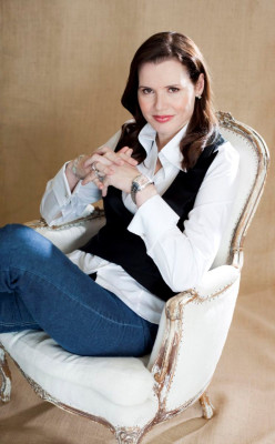 photo 23 in Geena Davis gallery [id628331] 2013-09-02 00:00:00