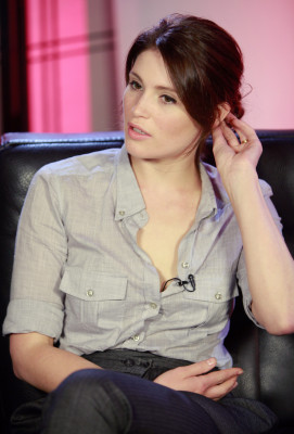 Gemma Arterton pic #641128