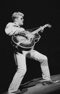 George Michael pic #1323671