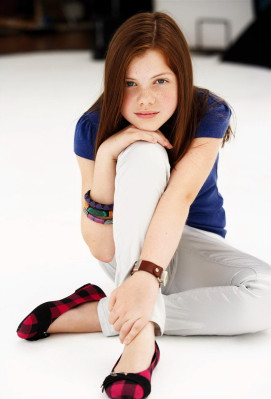 photo 3 in Georgie Henley  gallery [id454032] 2012-03-03 00:00:00