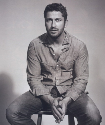 photo 18 in Gerard Butler gallery [id387677] 2011-06-23 00:00:00