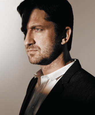 photo 3 in Gerard Butler gallery [id197736] 2009-11-09 00:00:00
