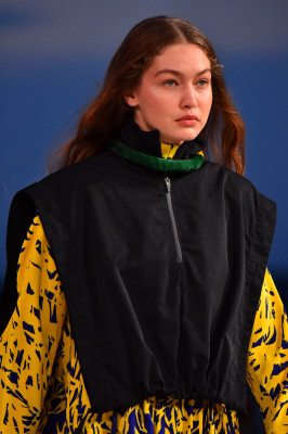 photo 3 in Gigi Hadid gallery [id1280510] 2021-11-14 00:00:00