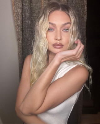 photo 27 in Gigi Hadid gallery [id1336473] 2023-11-08 00:00:00