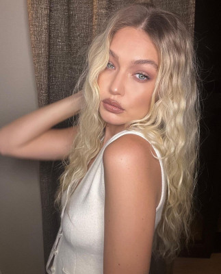 Gigi Hadid pic #1344193
