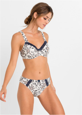 Gigi Paris pic #1159485
