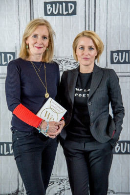 Gillian Anderson pic #925899