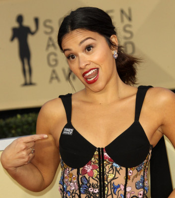 Gina Rodriguez pic #1001306