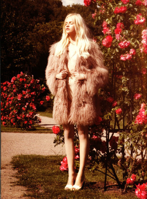 Ginta Lapina pic #233380