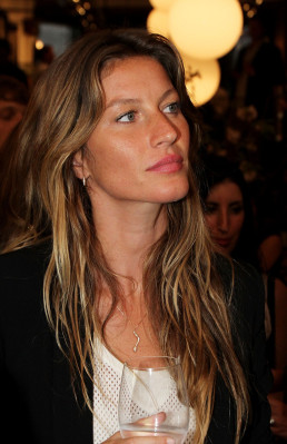 Gisele Bundchen pic #496681