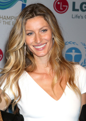 photo 6 in Gisele Bundchen gallery [id378481] 2011-05-17 00:00:00