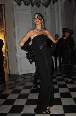 photo 15 in Gisele Bundchen gallery [id481753] 2012-04-30 00:00:00