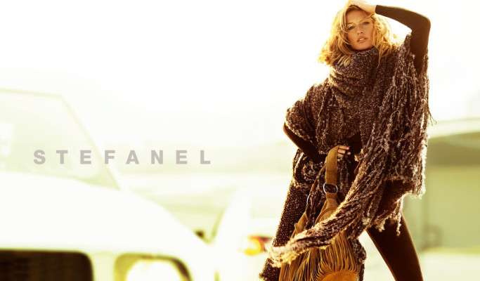 photo 5 in Gisele Bundchen gallery [id174970] 2009-08-05 00:00:00