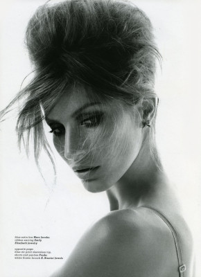 photo 11 in Gisele Bundchen gallery [id282412] 2010-08-30 00:00:00