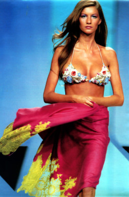 photo 27 in Gisele gallery [id391748] 2011-07-18 00:00:00