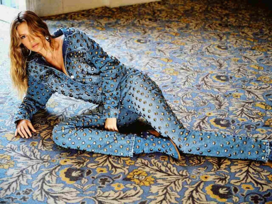 Gisele Bundchen pic #1361202