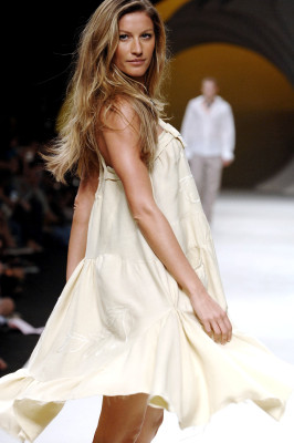 photo 14 in Bundchen gallery [id59510] -0001-11-30 00:00:00