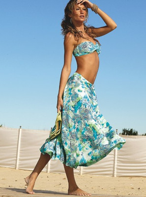 photo 4 in Gisele Bundchen gallery [id149076] 2009-04-21 00:00:00