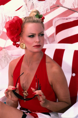 Goldie Hawn pic #69226