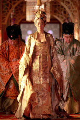Gong Li pic #200004