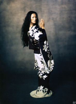 Gong Li pic #200033
