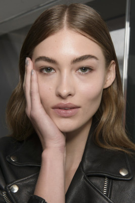 Grace Elizabeth pic #911901