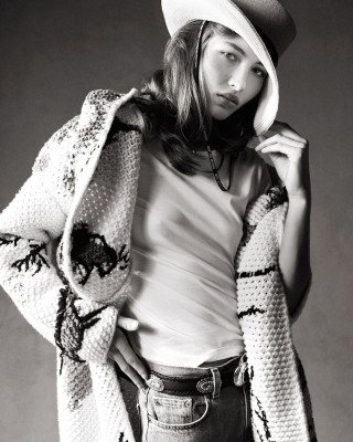 Grace Elizabeth pic #1140056