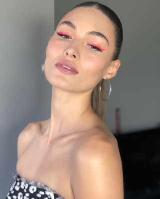 Grace Elizabeth pic #1146435