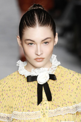 Grace Elizabeth pic #1078216