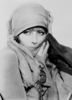 Greta Garbo pic #264500
