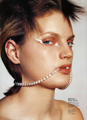 Guinevere van Seenus pic #231546