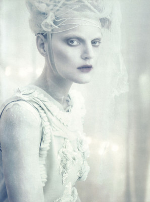 Guinevere van Seenus pic #265017