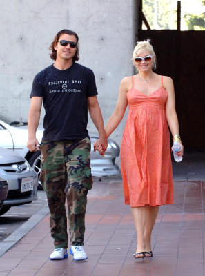 Gwen Stefani pic #49023
