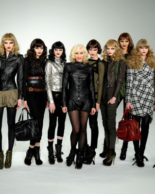 photo 20 in Gwen Stefani gallery [id236418] 2010-02-16 00:00:00
