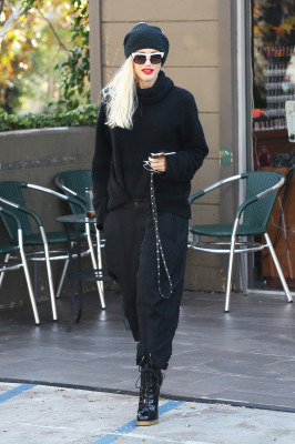 photo 23 in Gwen Stefani gallery [id825212] 2016-01-10 00:00:00