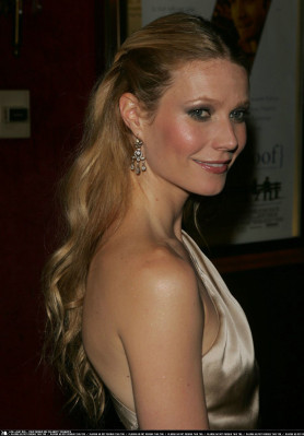 photo 4 in Gwynet Paltrow gallery [id110870] 2008-10-01 00:00:00