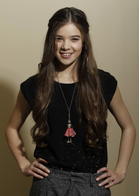 Hailee Steinfeld pic #343716