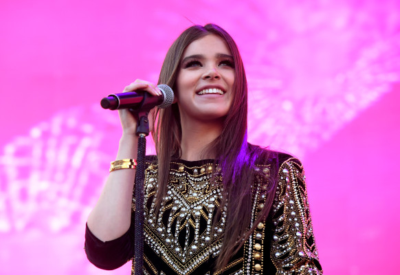 Hailee Steinfeld pic #935622