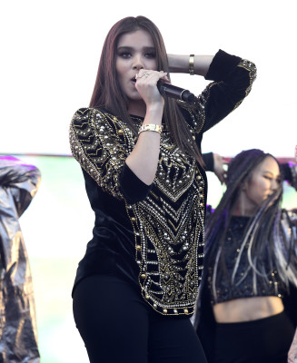 Hailee Steinfeld pic #934104